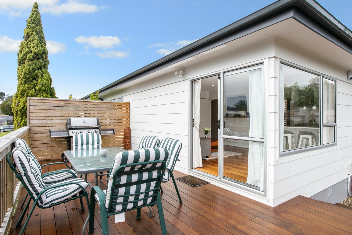 1/18 Flaxdale Street, Birkdale, Auckland - Carousel 11