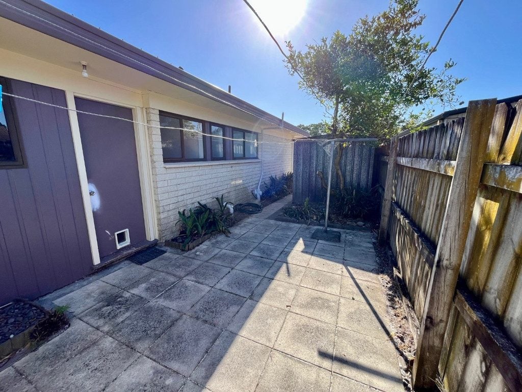 2/24 Beaumaris Way, Conifer Grove, Takanini - Carousel 17
