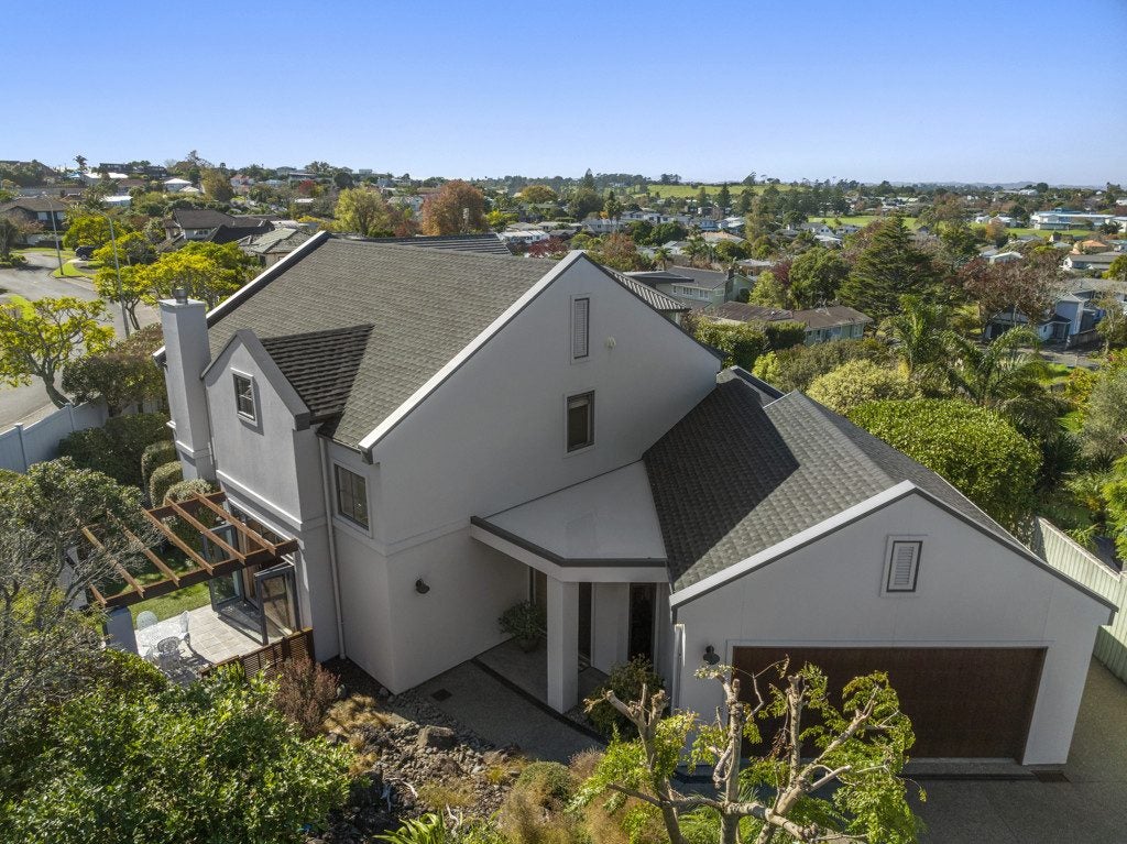 2 Heritage Rise, St Heliers, Auckland - Carousel 1