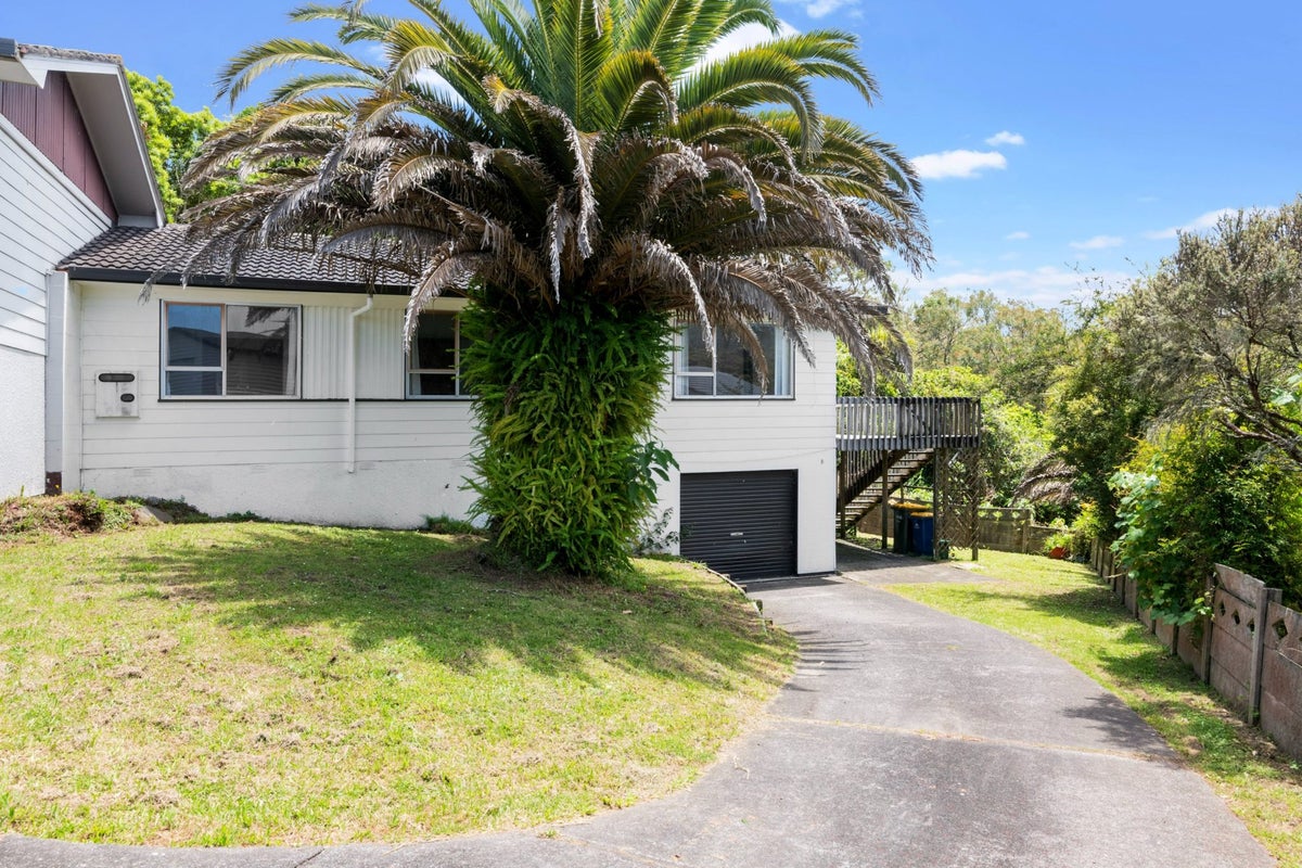 2/14 Spinella Drive, Bayview, Auckland - Carousel 1