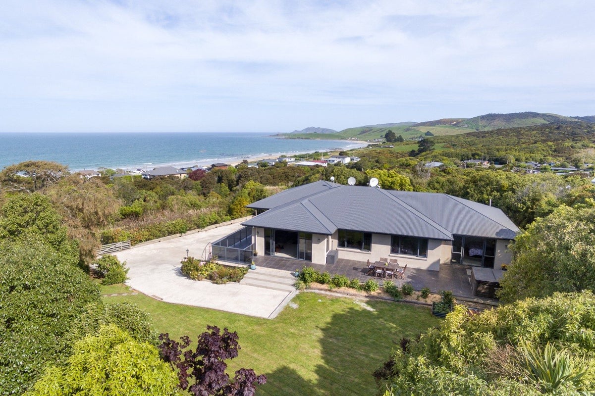 4 Miro Street, Balclutha - Carousel 1