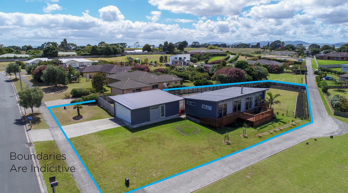 24 Omana Avenue, Helensville - Carousel 1