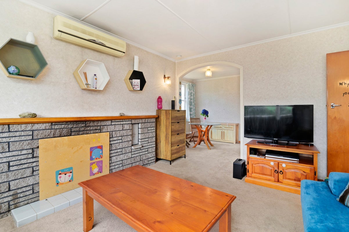 64 Mount View Drive, Mangakakahi, Rotorua - Carousel 2