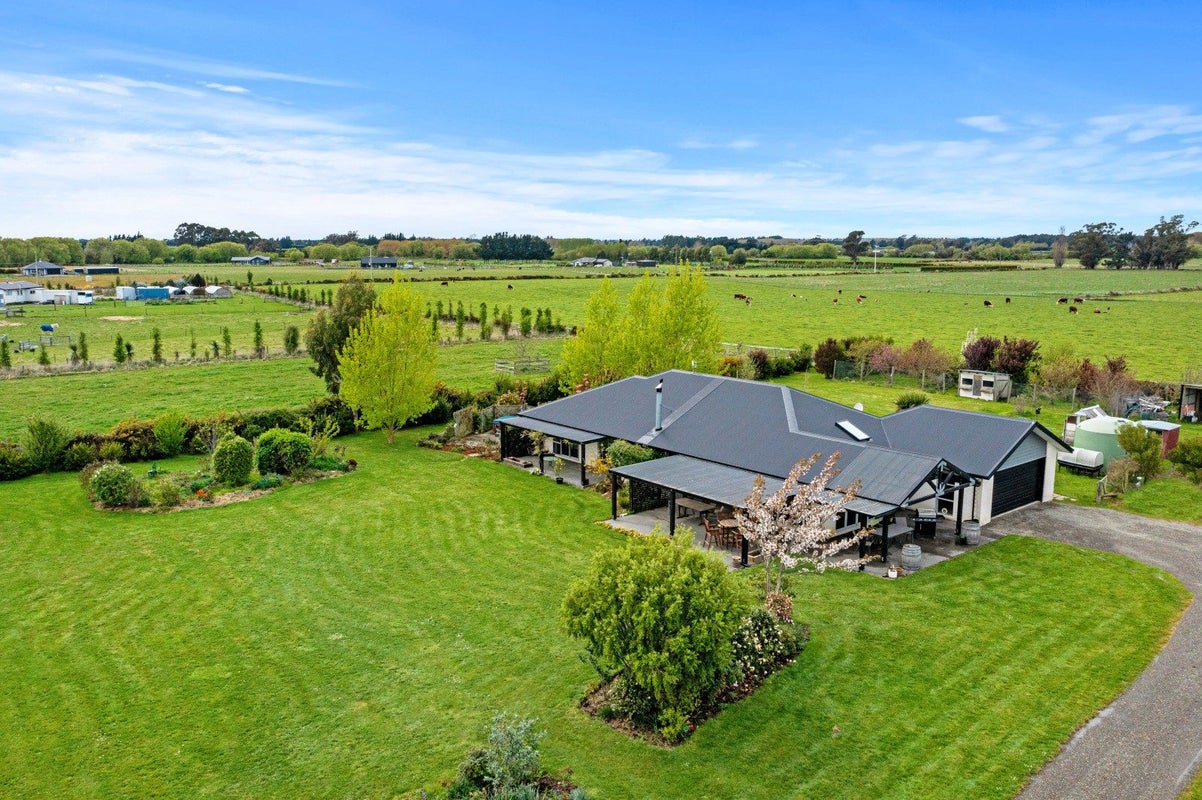 465 Broad Road, Sefton, Rangiora - Carousel 2