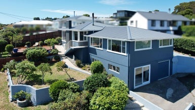 12A Selwyn Street, South Hill, Oamaru - Carousel 1