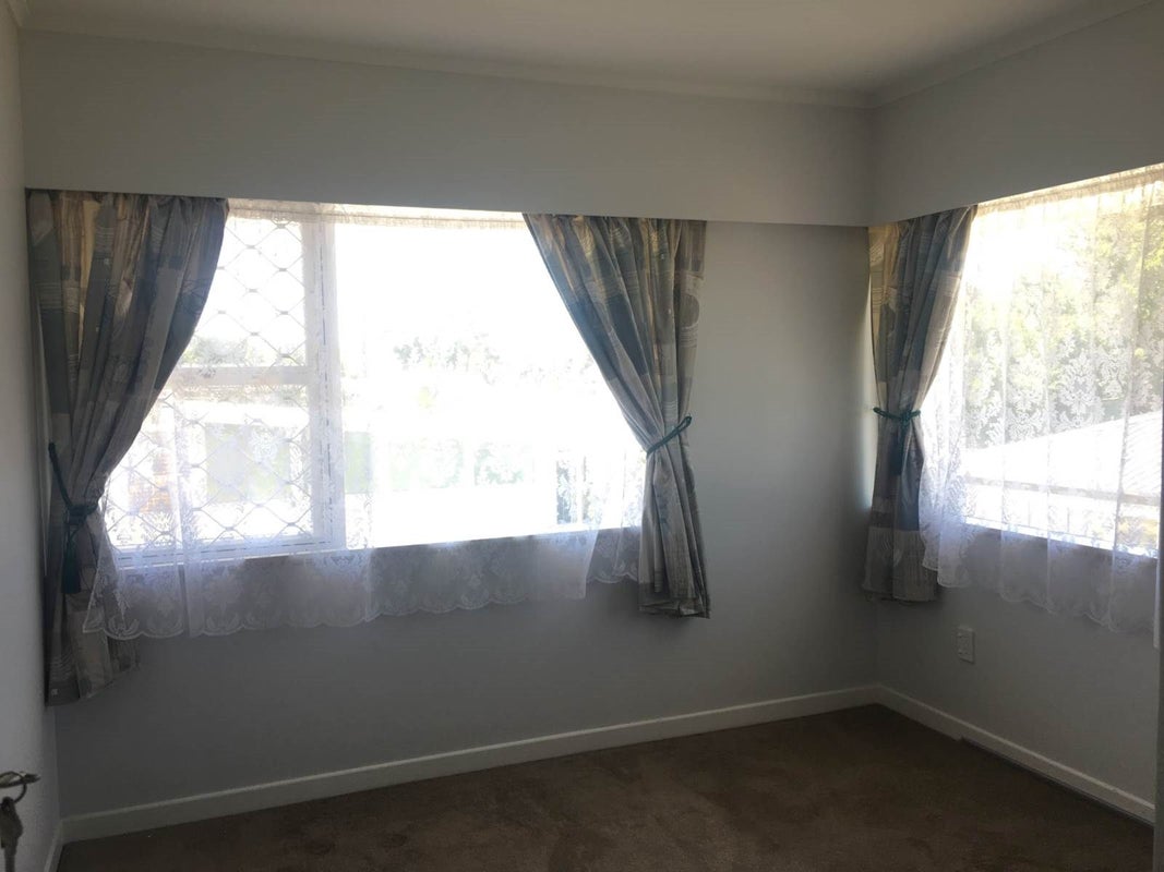 217 Birkdale Road, Birkdale, Auckland - Carousel 23