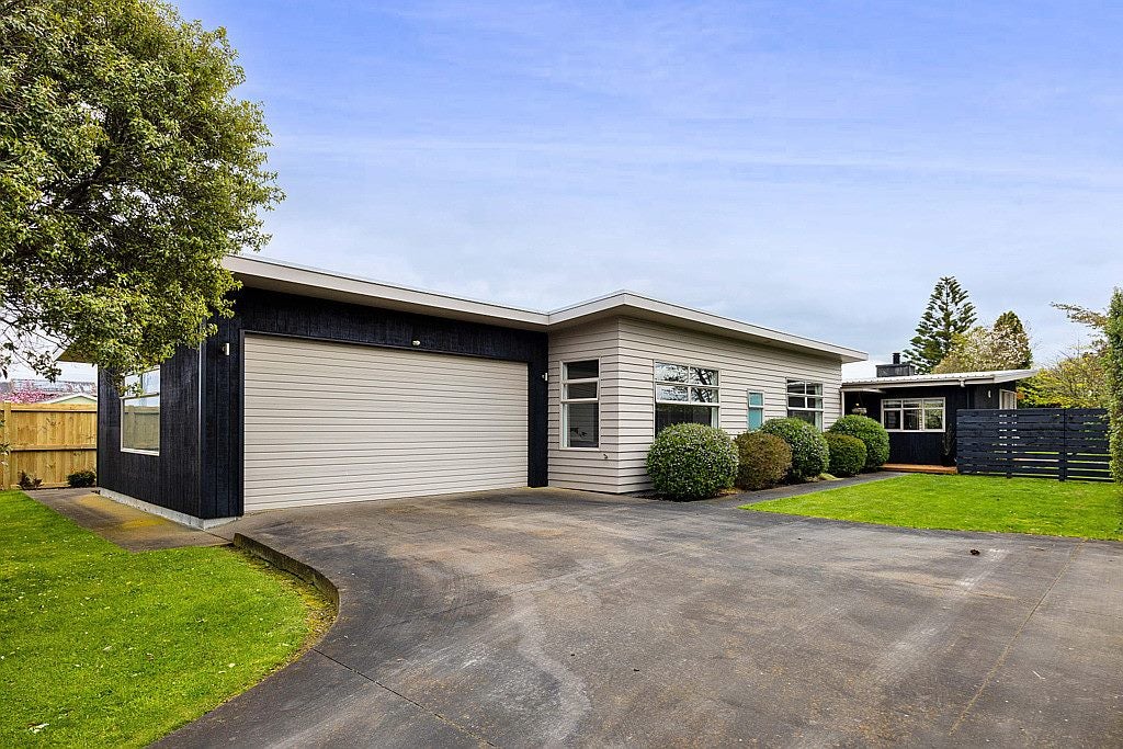 26 Kate Street, Normanby, Hawera - Carousel 1