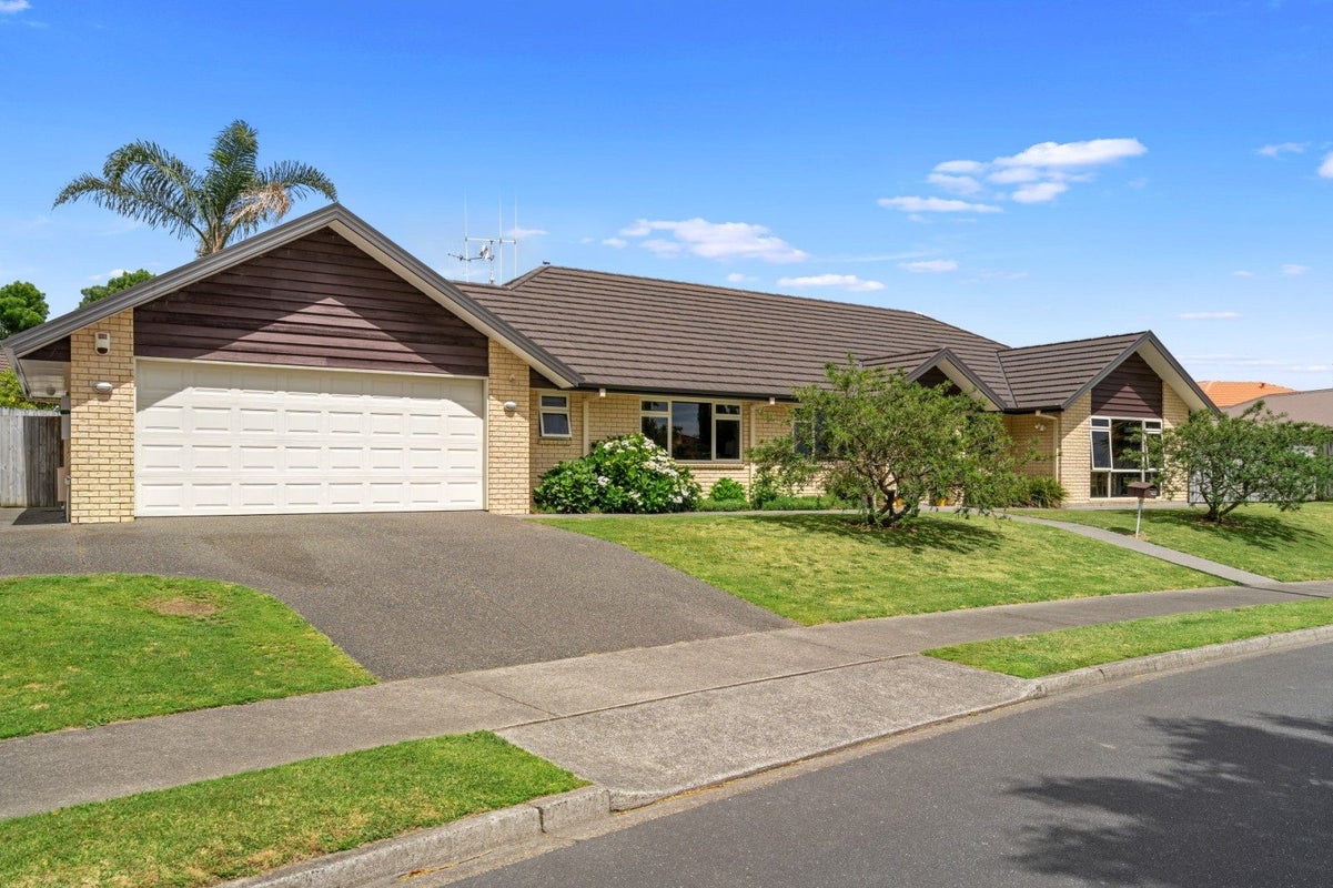 6 Alva Glen Place, Pyes Pa, Tauranga - Carousel 2
