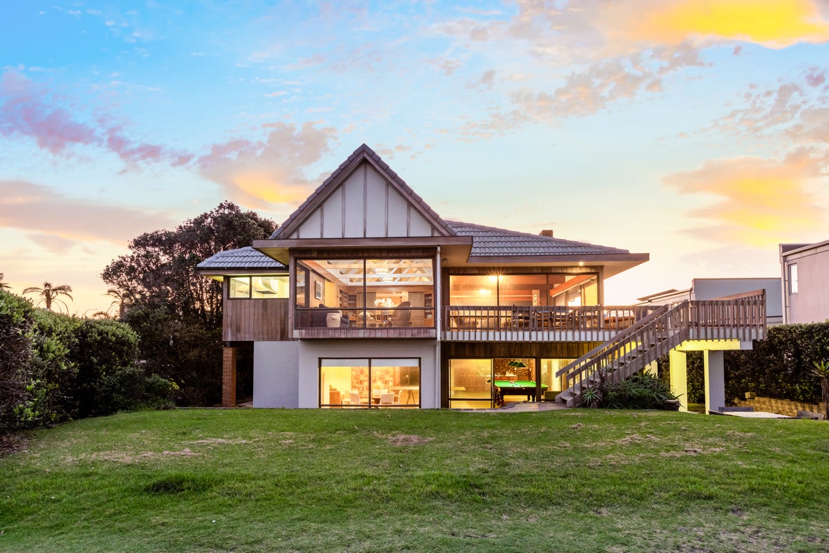 367 Hibiscus Coast Highway, Orewa, Orewa - Carousel 2