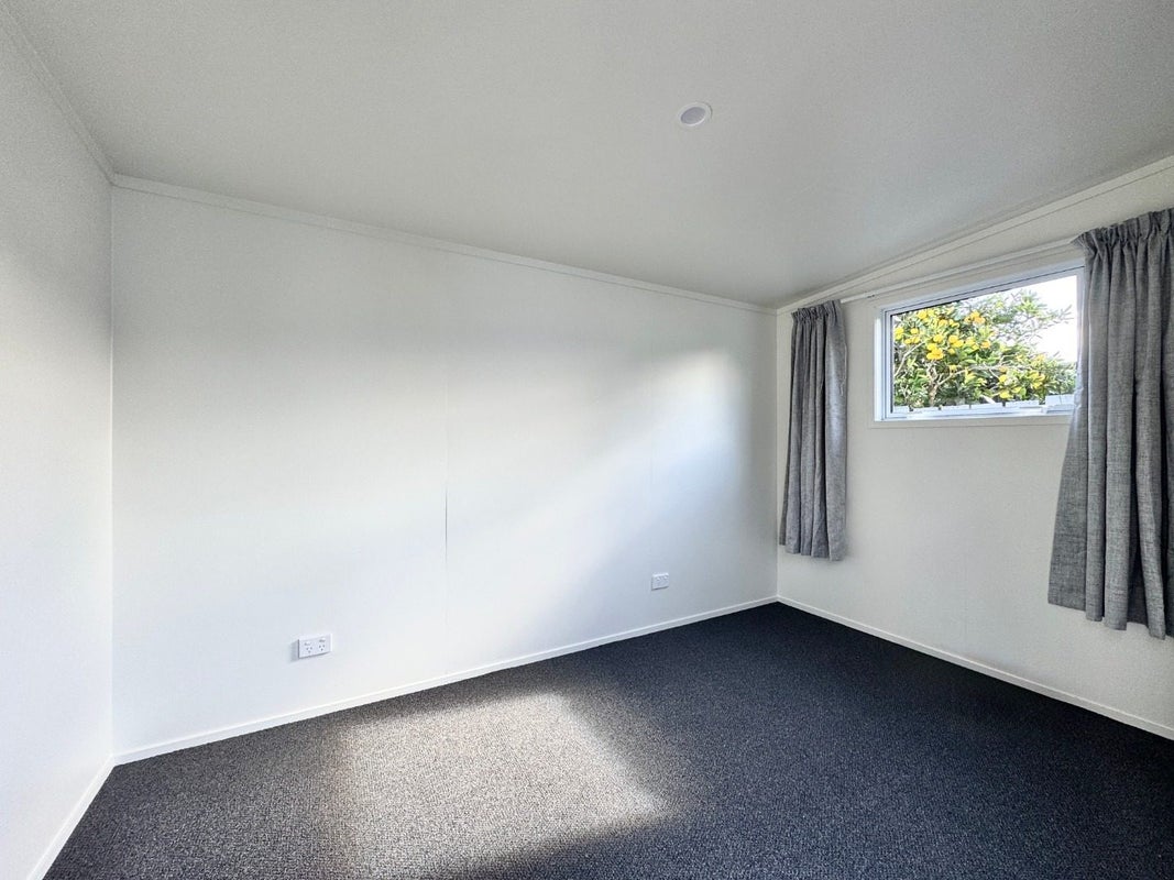 222 East Tamaki Road, Otara, Auckland - Carousel 18