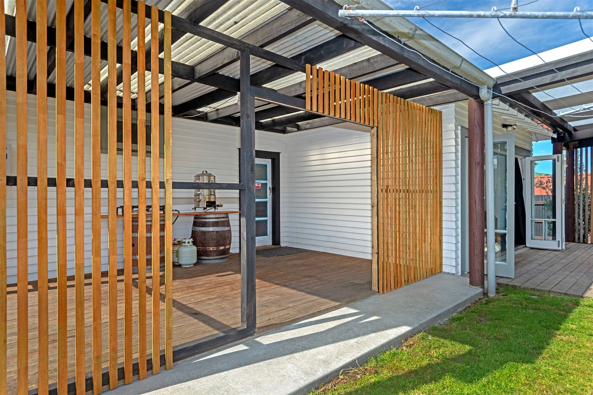 181 Crawford Road, Kaiti, Gisborne - Carousel 7