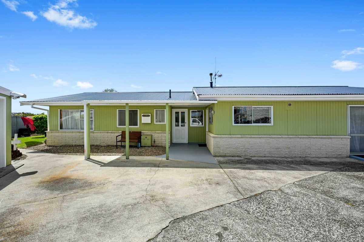 6 Pohutukawa Drive, Pukete, Hamilton - Carousel 17