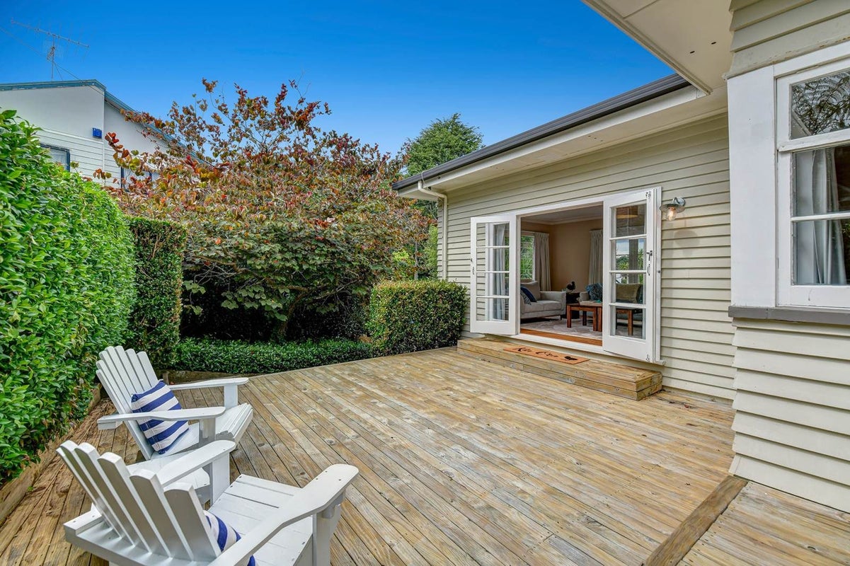 65A Rockfield Road, Penrose, Auckland - Carousel 1