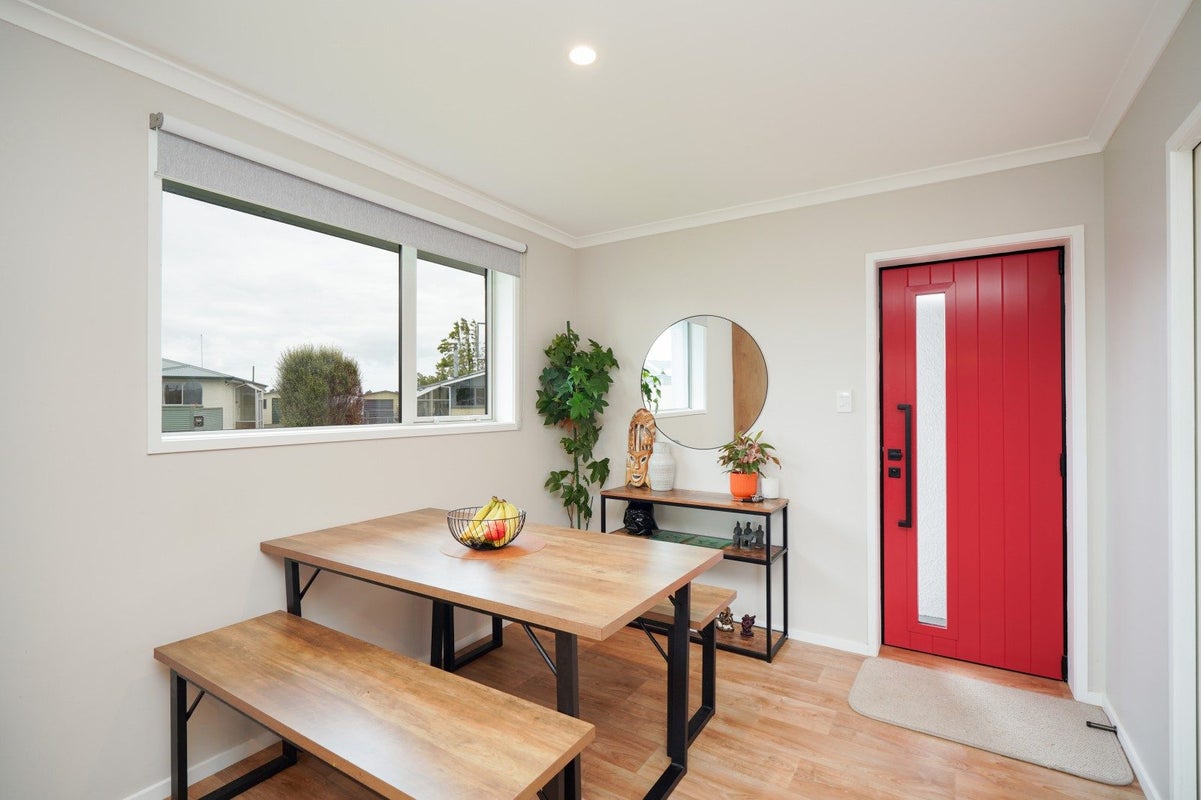 8 Nevis Crescent, Grasmere, Invercargill - Carousel 2