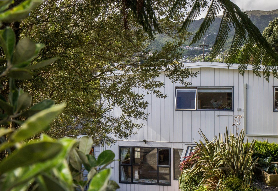68D Kenya Street, Ngaio, Wellington - Carousel 25