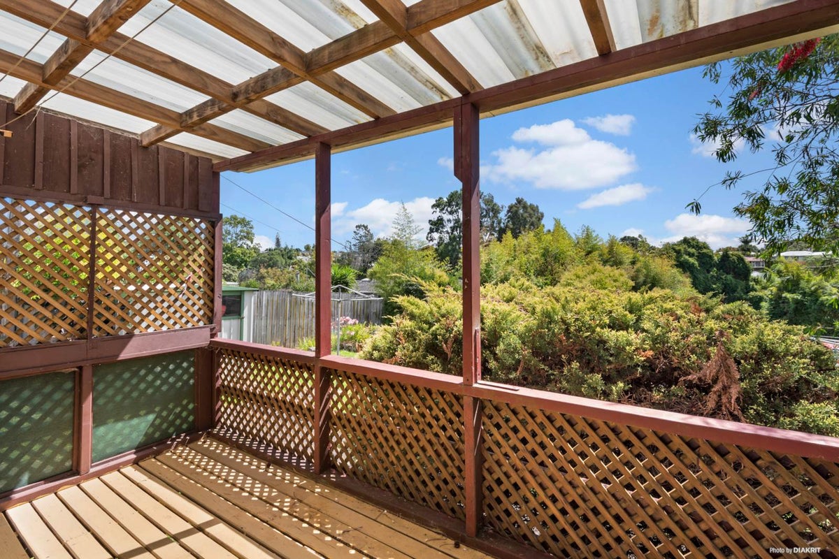 4/113 Seabrook Avenue, New Lynn, Auckland - Carousel 2