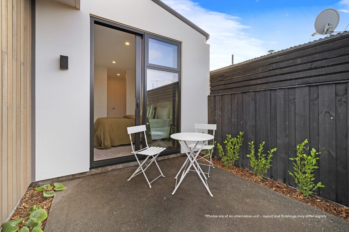 2/2 Courtenay Street, St Albans, Christchurch - Carousel 10