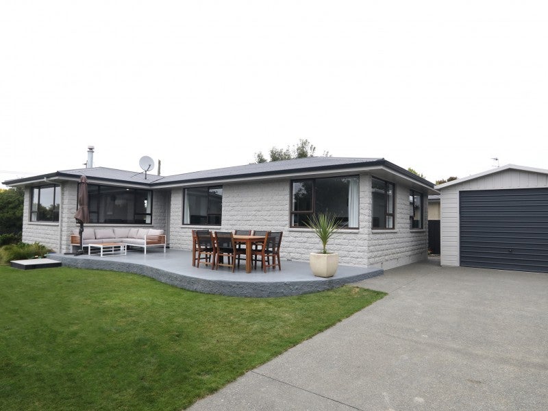 90 Thomson Street, Tinwald, Ashburton - Carousel 1
