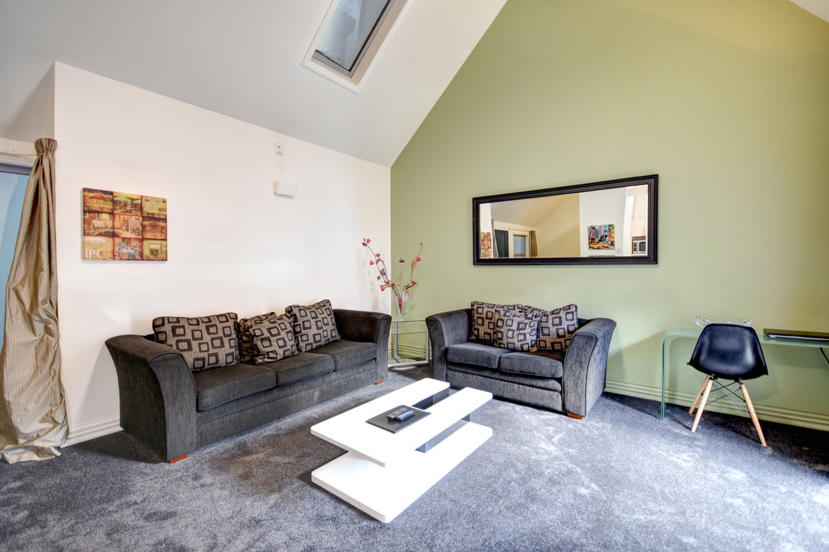 6/81 Moray Place, Dunedin Central, Dunedin - Carousel 1