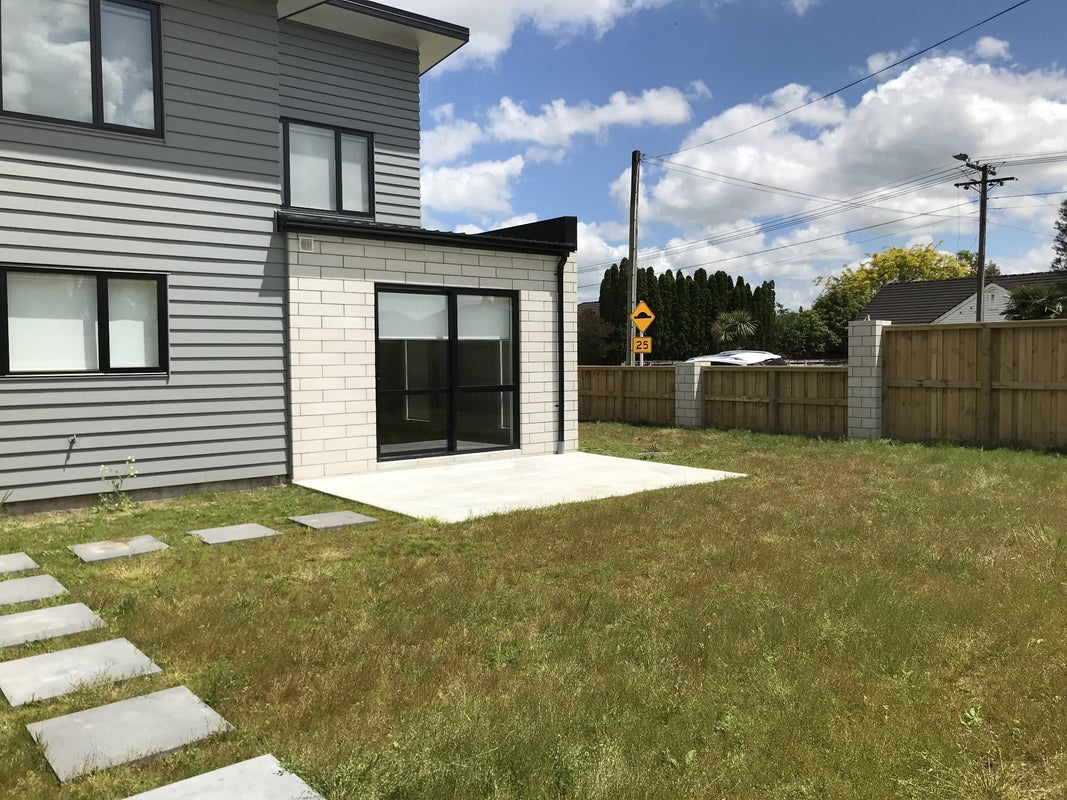 52A Alfred Street, Fairfield, Hamilton - Carousel 10