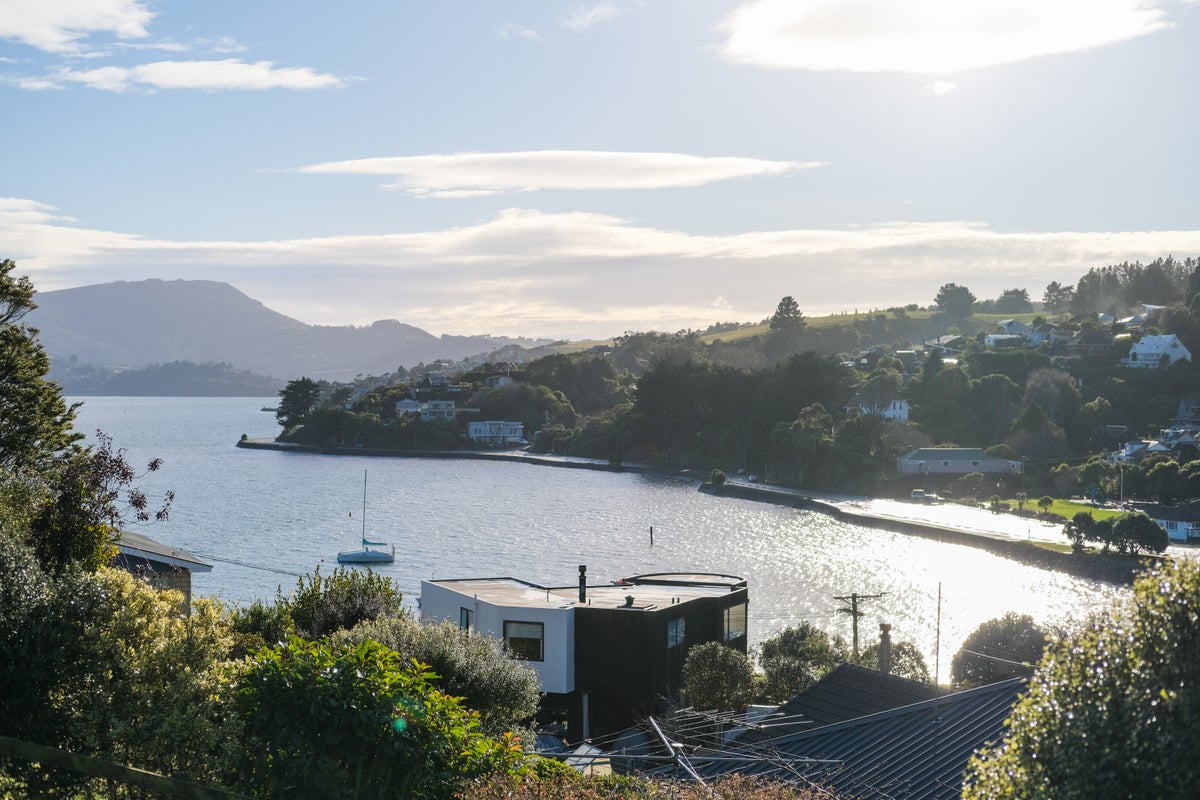 79 Marion Street, Macandrew Bay, Dunedin - Carousel 20