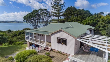 2 Grey Street East, Mangonui, Mangonui - Carousel 1