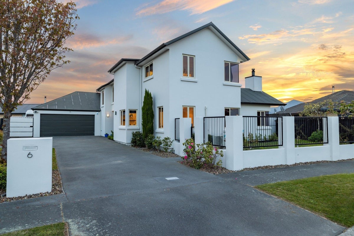 6 Saint Keverne Close, Burwood, Christchurch - Carousel 25
