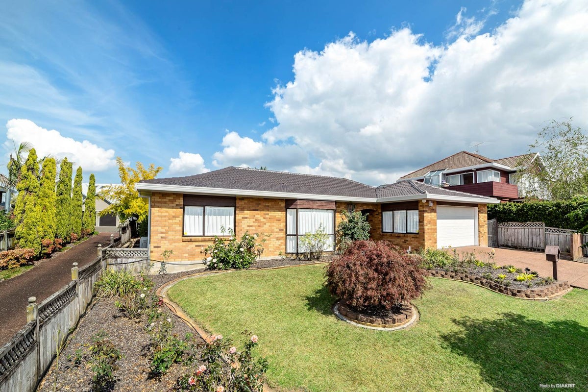 34 Cherub Place, West Harbour, Auckland - Carousel 2