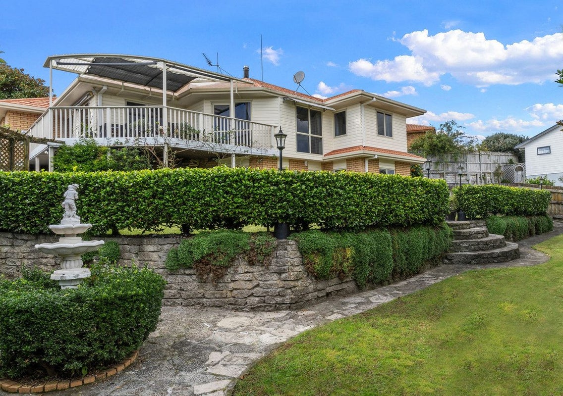 49 Sapphire Drive, Hairini, Tauranga - Carousel 1