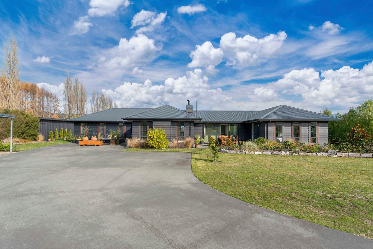 500 Kinloch Road, Kinloch, Taupo - Carousel 2