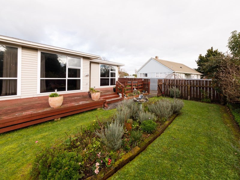 42 Ellesmere Crescent, Highbury, Palmerston North - Carousel 2