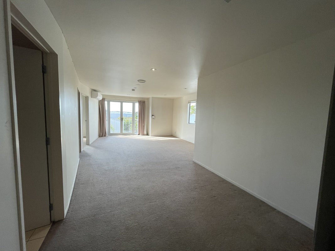 8/222 Albany Highway, Schnapper Rock, Auckland - Carousel 2