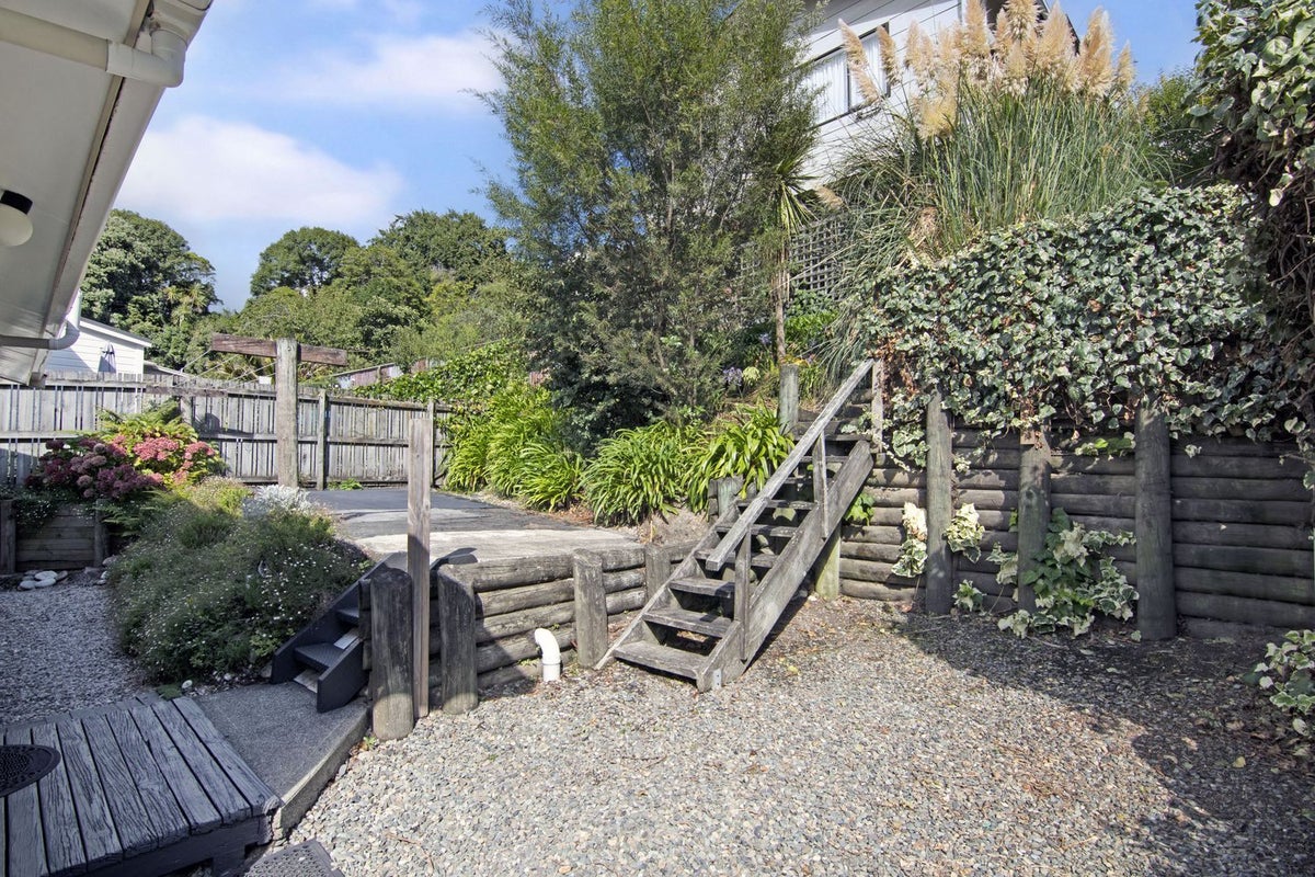 1/26 Russell Street, Stepneyville, Nelson - Carousel 15