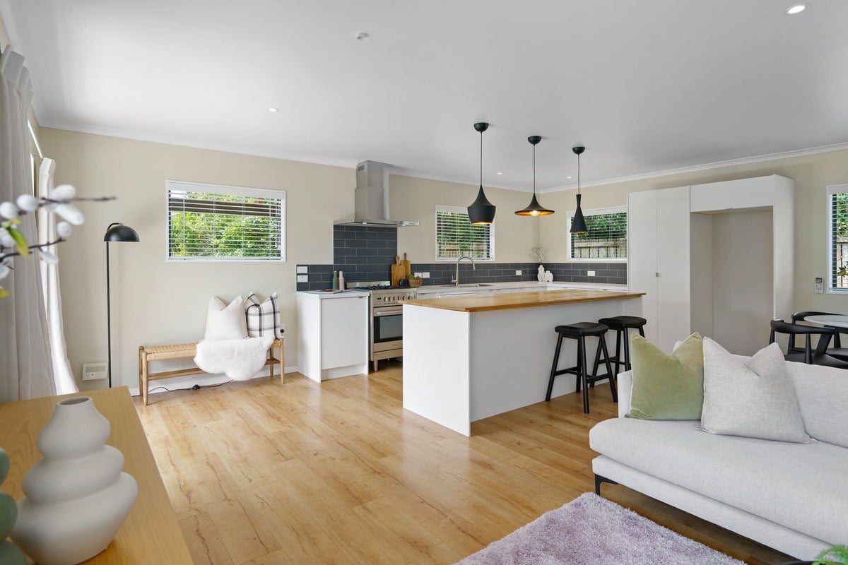 124 Tennyson Street, Leamington, Cambridge - Carousel 1