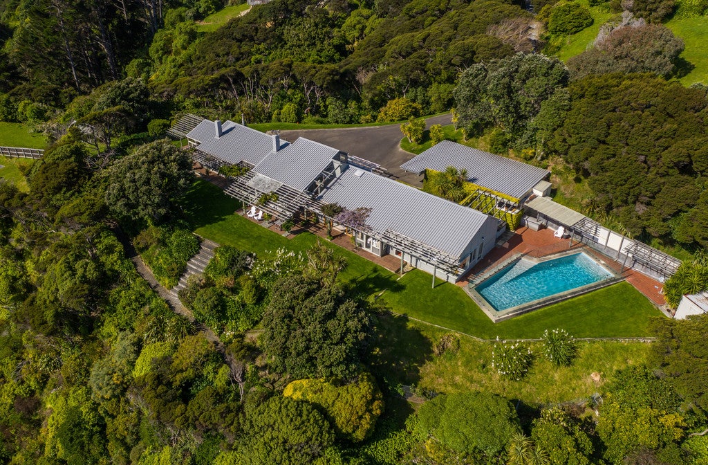 29 Ogilvy Terrace, Plimmerton, Porirua - Carousel 2