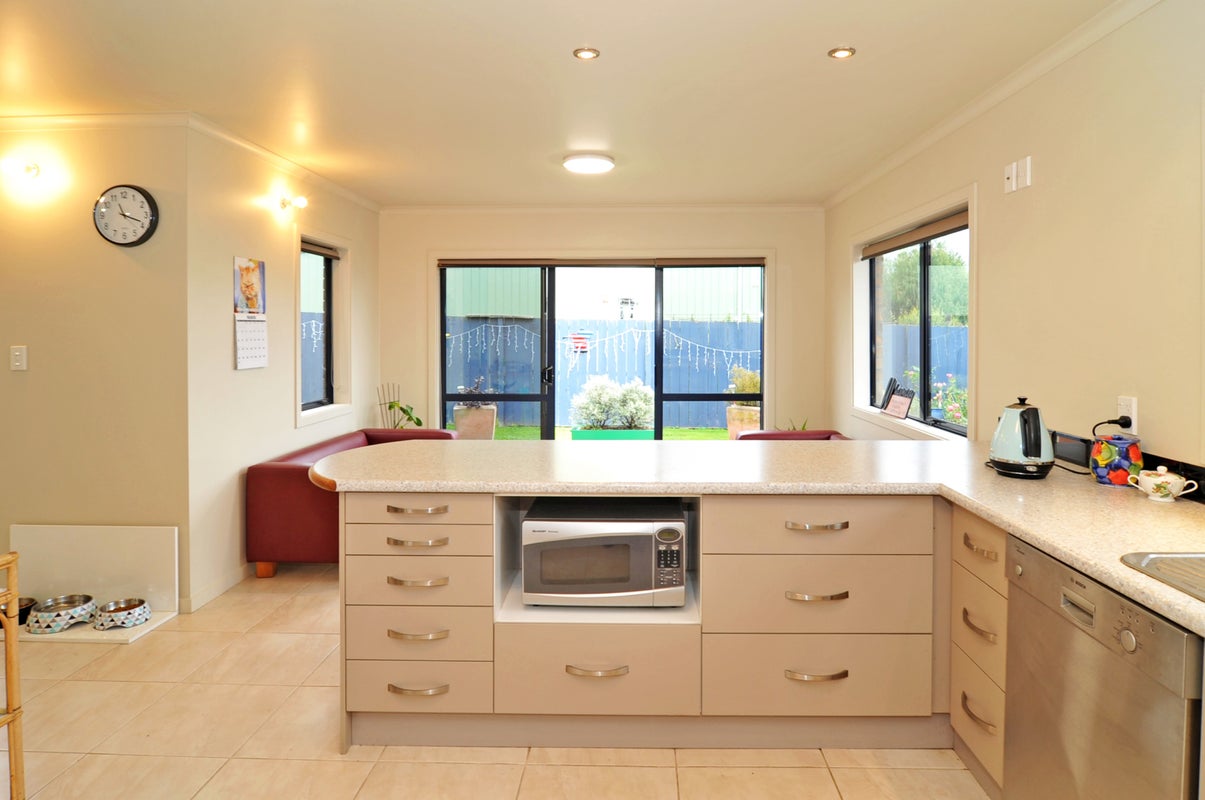 1 Kereru Close, Halfway Bush, Dunedin - Carousel 2