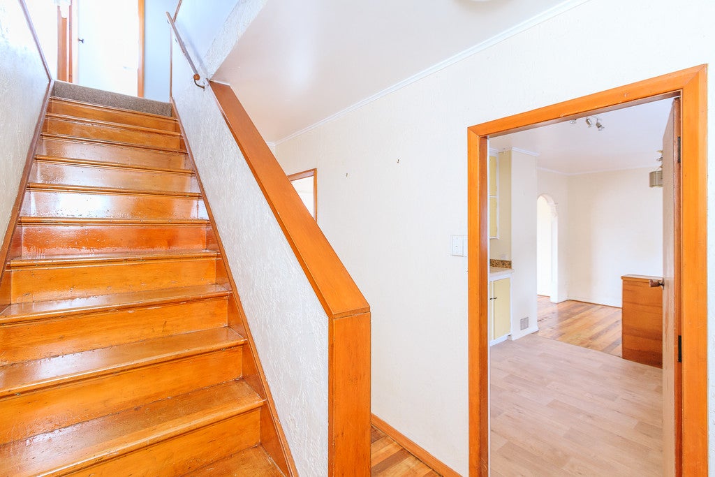 1/22 Eldon Grove, Taita, Lower Hutt - Carousel 17
