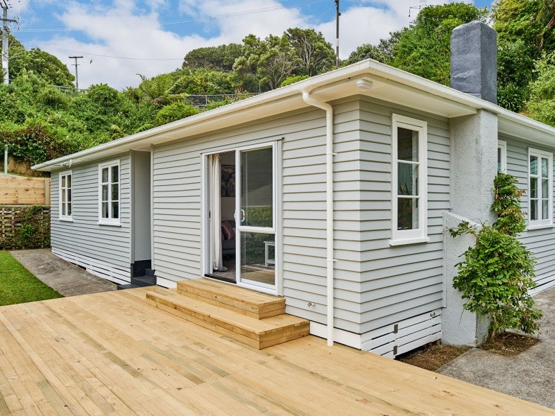 148 Hill Road, Belmont, Lower Hutt - Carousel 1