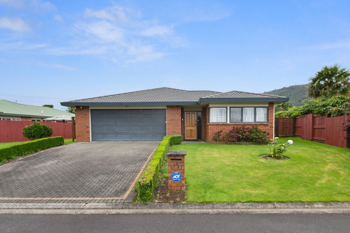 73 Hodgkins Street, Pukehangi, Rotorua - Carousel 2