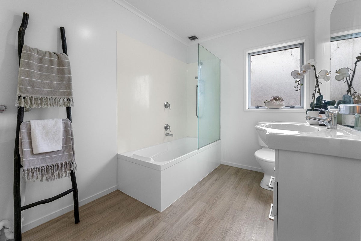 115 Watling Street, Gate Pa, Tauranga - Carousel 15