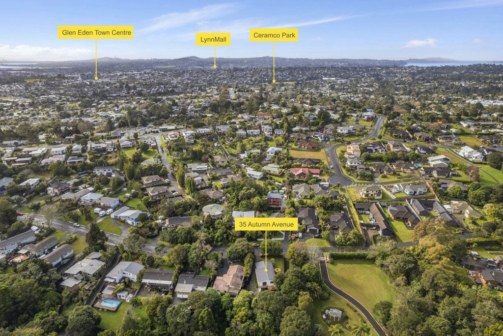 35 Autumn Avenue, Glen Eden, Auckland - Carousel 29