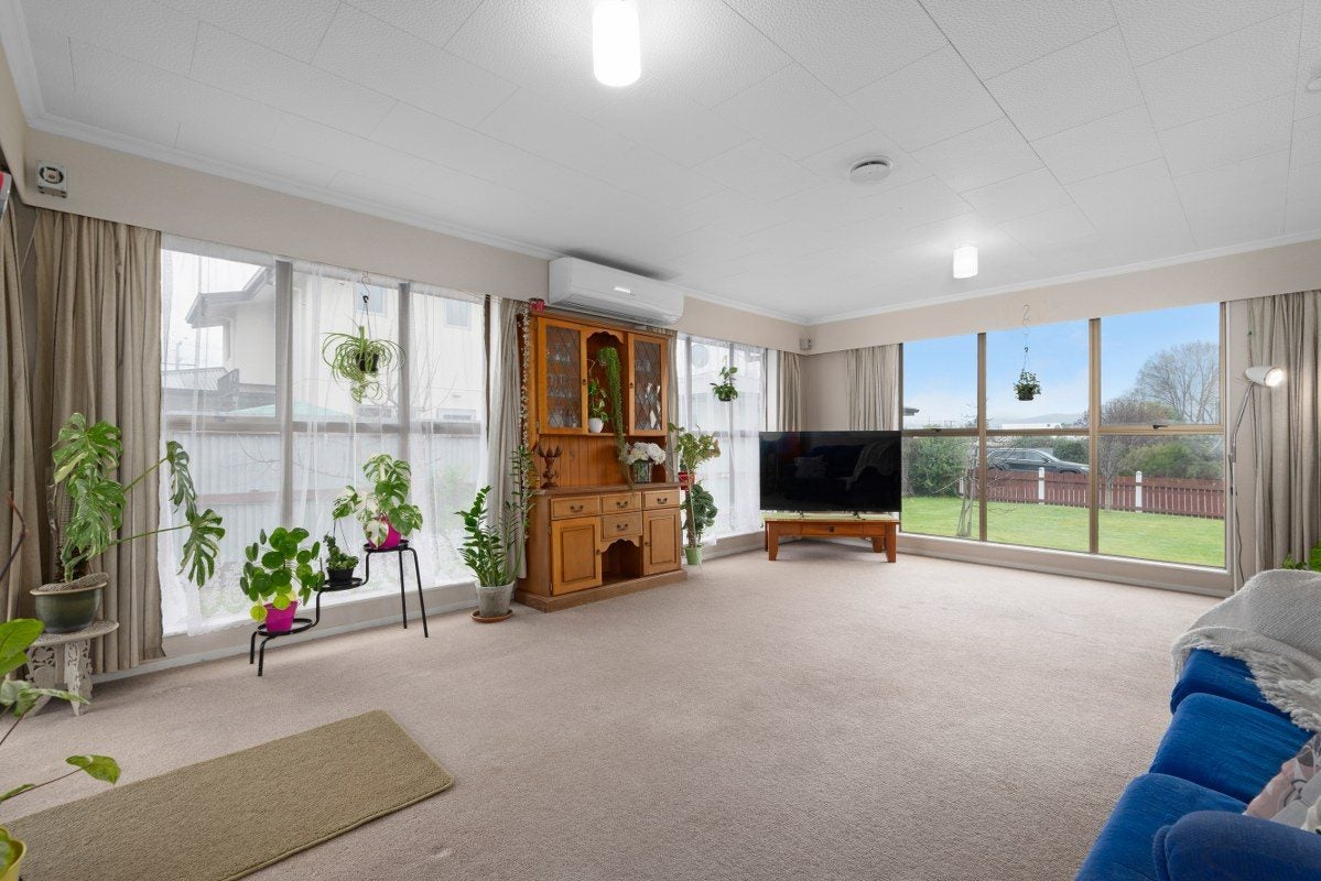 4 Brooklyn Drive, Redwoodtown, Blenheim - Carousel 2
