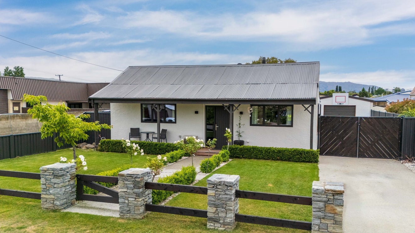 42 Brandon Street, Alexandra, Alexandra - Carousel 1