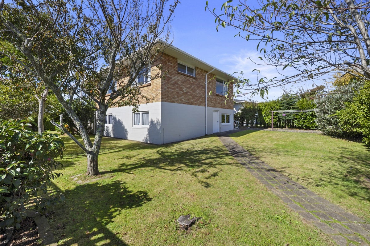 44 Nevada Drive, Merrilands, New Plymouth - Carousel 25