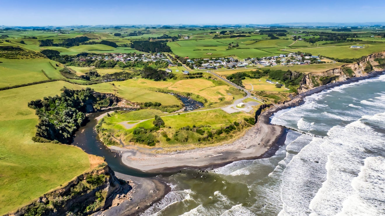 17 Hira Street, Hawera - Carousel 35