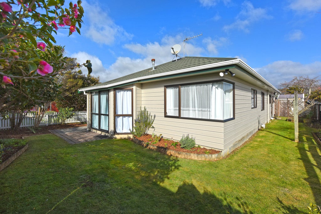 4/70C Gibbons Street, Ebdentown, Upper Hutt - Carousel 14
