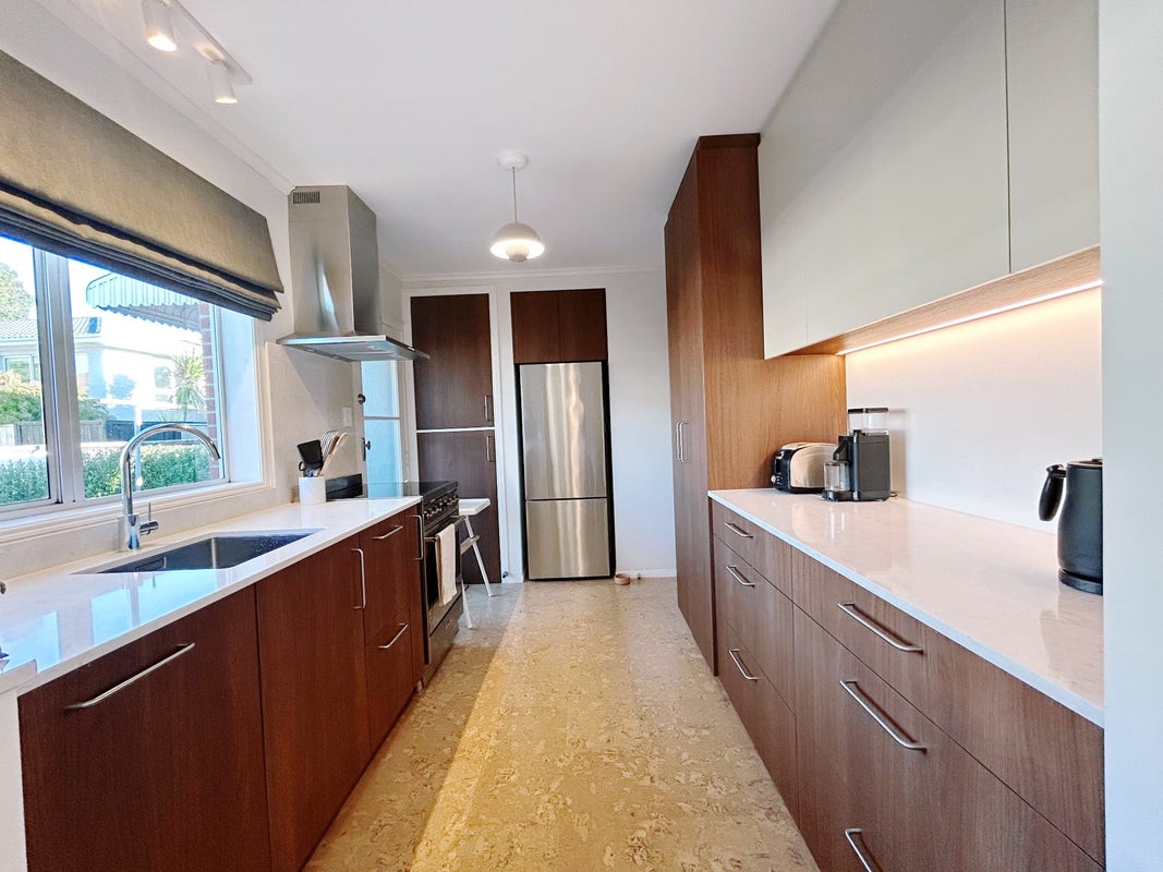 43C Amaru Road, One Tree Hill, Auckland - Carousel 1