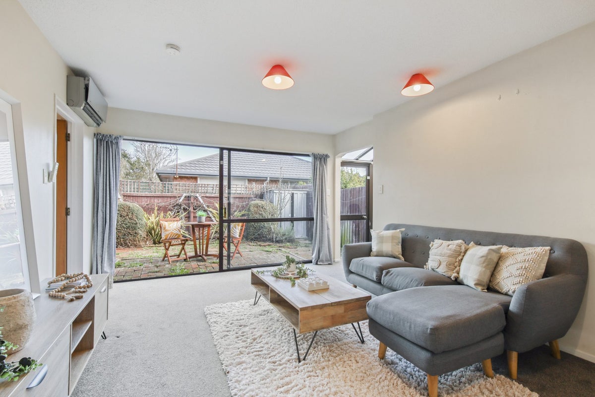 33E Peverel Street, Riccarton, Christchurch - Carousel 2