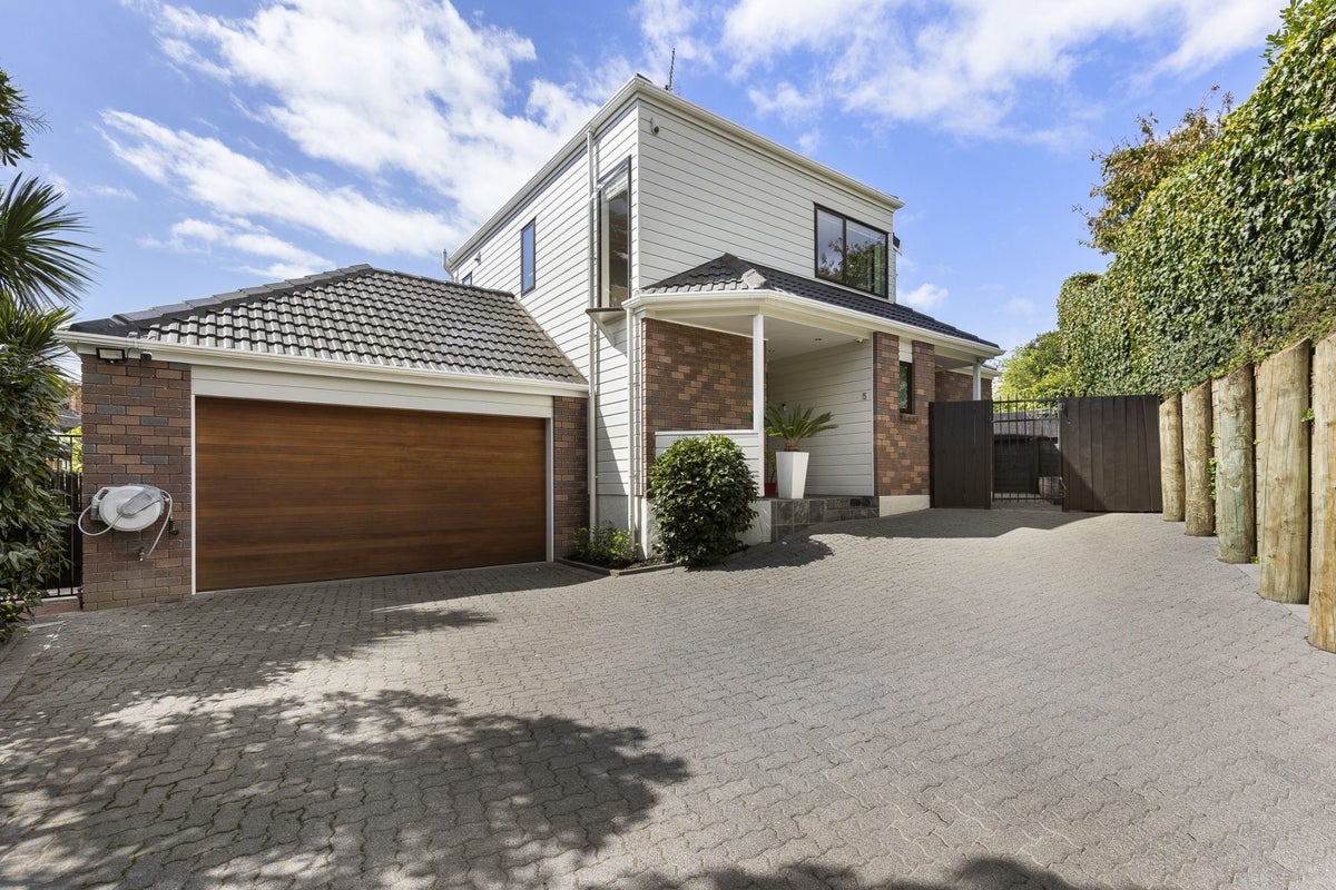 5/52 Patteson Avenue, Mission Bay, Auckland - Carousel 1