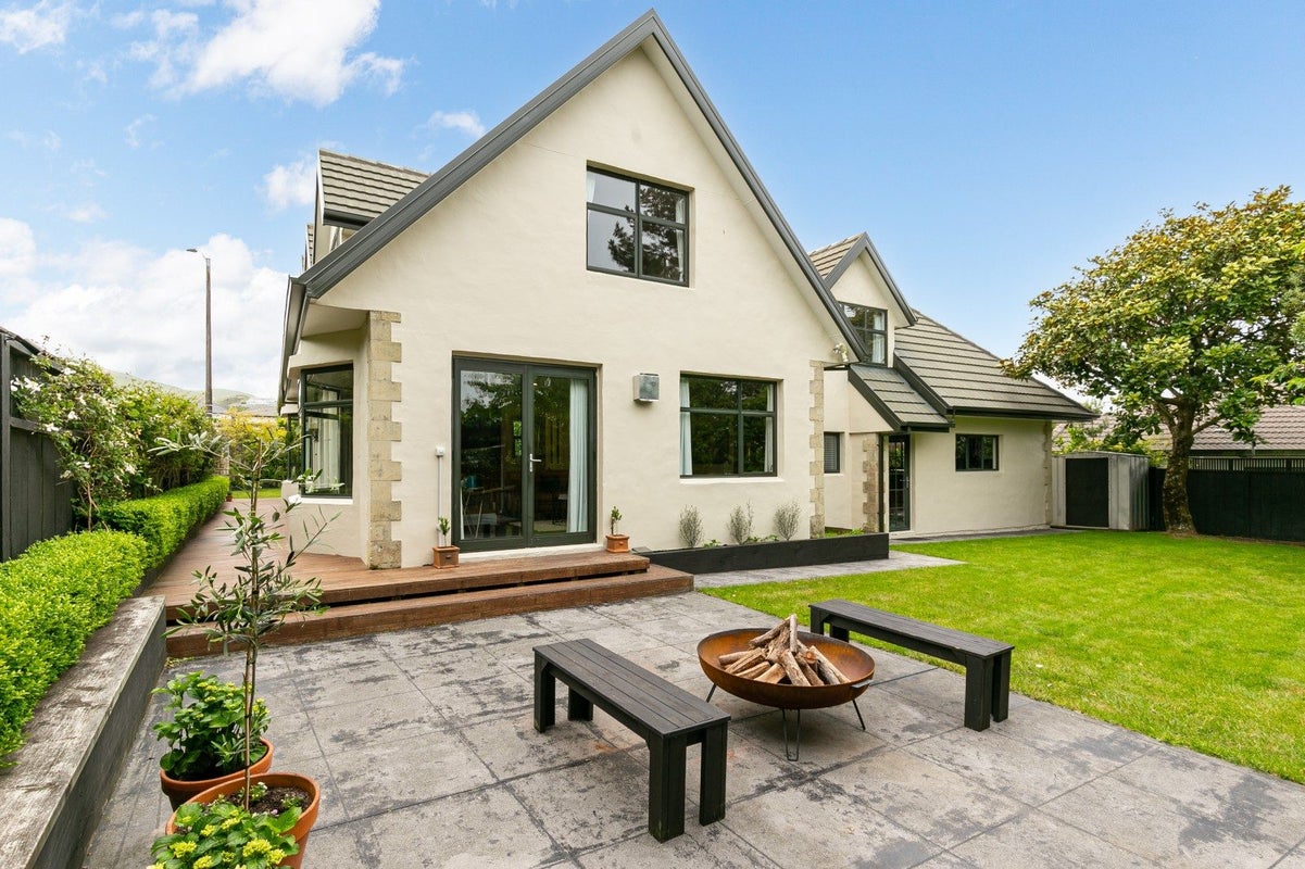 125 Westchester Drive, Churton Park, Wellington - Carousel 2